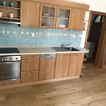 The Green Garden Apartment
